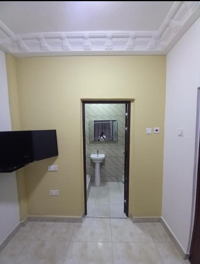 Baffour Studio Kumasi Exterior photo